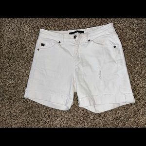 Kancan shorts!! Women’s size small, 4” inseam.